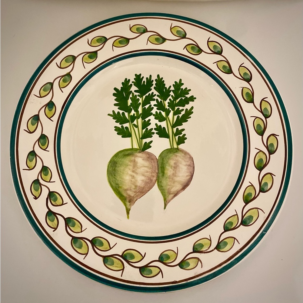 🎈Hand painted plate made in Portugal with Turnip Design